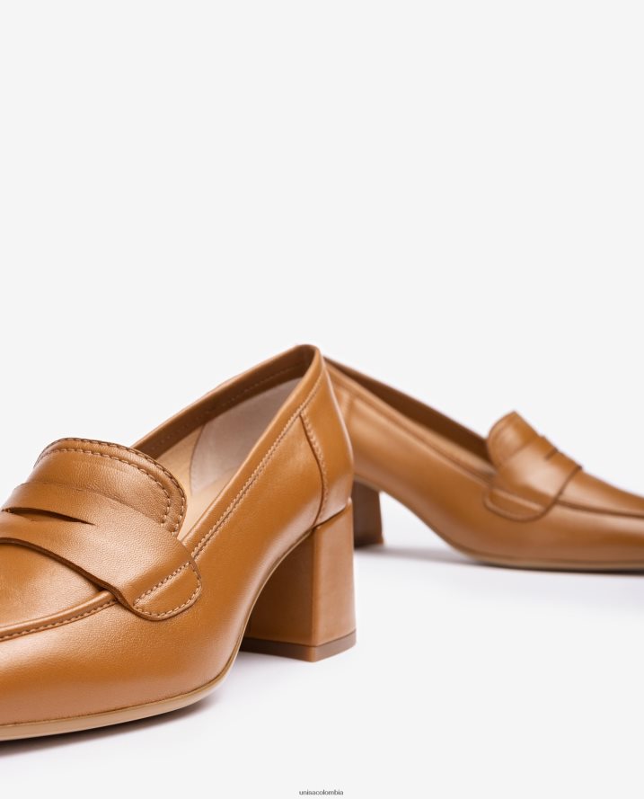 co Unisa mujer mocasín con tacón marrón F0X80H611